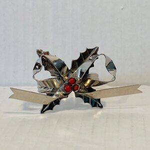 Silver napkin rings bow tie holly silver-plated brass Christmas